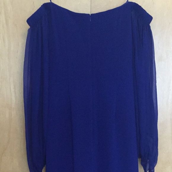 Badgley Mischka off-the-shoulder gown - Picture 6 of 14